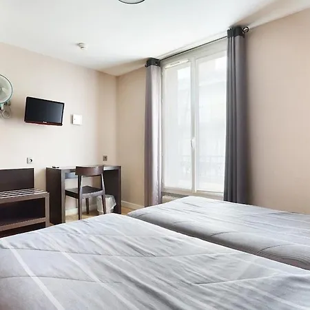 De La Boetie 4* Paříž