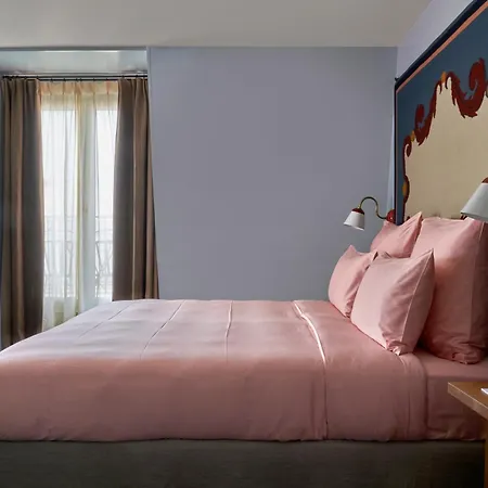 De La Boetie Hotel 4*