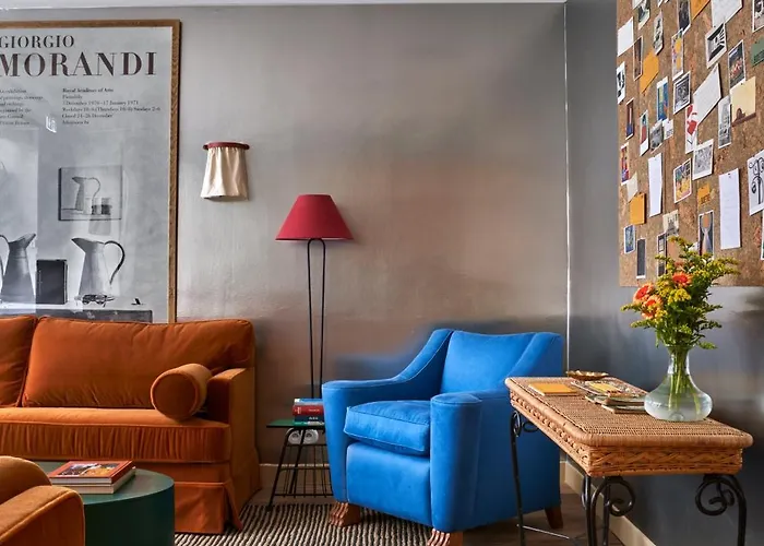 Hotell De La Boetie 4*