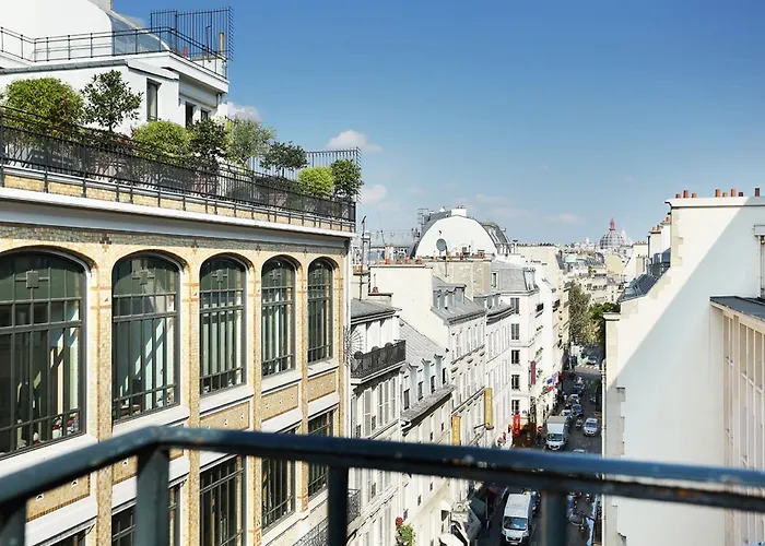 De La Boetie Hotell 4*