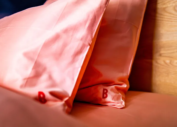 De La Boetie מלון