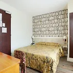 Szálloda De La Boetie 4*