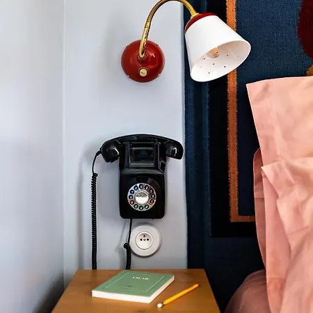 De La Boetie Hotel 4*